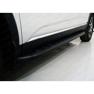 Пороги алюминиевые с пластиковой накладкой (карбон черные) 1720 мм Renault Arkana 2019-