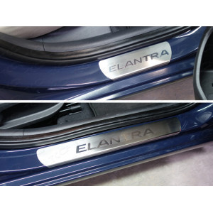 Накладки на пороги (лист шлифованный надпись Elantra) Hyundai Elantra 2016-
