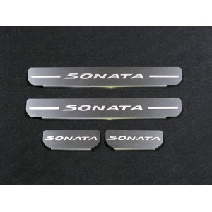Накладки на пороги (лист шлифованный надпись Sonata) 4шт Hyundai Sonata 2018-