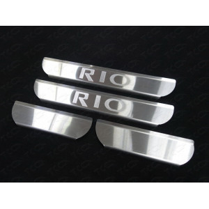 Накладки на пороги (лист зеркальный надпись RIO) Kia Rio 2011-2014