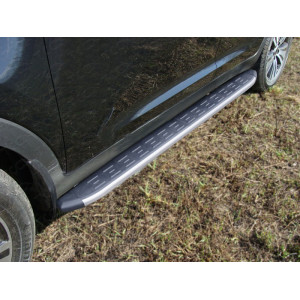Пороги алюминиевые с пластиковой накладкой (карбон серые) 1720 мм  Kia Sportage 2014-2016