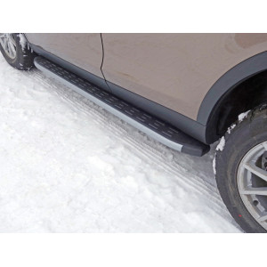 Пороги алюминиевые с пластиковой накладкой (карбон серебро) 1820 мм Land Rover Discovery Sport 2015-