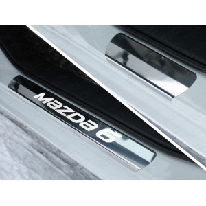 Накладки на пороги (лист зеркальный надпись Mazda) Mazda 6 2015-2018 