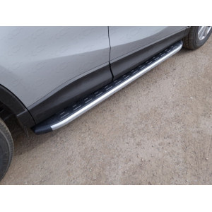 Пороги алюминиевые с пластиковой накладкой (карбон серебро) 1720 мм Mazda CX-5 2015-2016