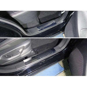Накладки на пластиковые пороги (лист зеркальный) Mazda CX-5 2015-2016