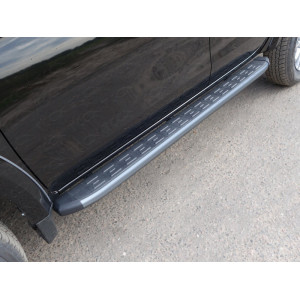 Пороги алюминиевые с пластиковой накладкой (карбон серебро) 1820 мм Fiat Fullback 2016-