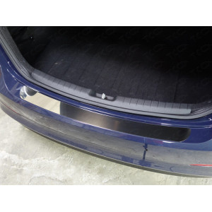 Накладка на задний бампер (лист зеркальный) Hyundai Elantra 2016-