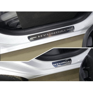 Накладки на пороги (лист зеркальный надпись Hyundai) 4шт Hyundai i30 2017-