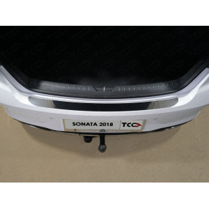 Накладка на задний бампер (лист зеркальный) Hyundai Sonata 2018-