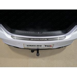 Накладка на задний бампер (лист шлифованный надпись Sonata) Hyundai Sonata 2018-